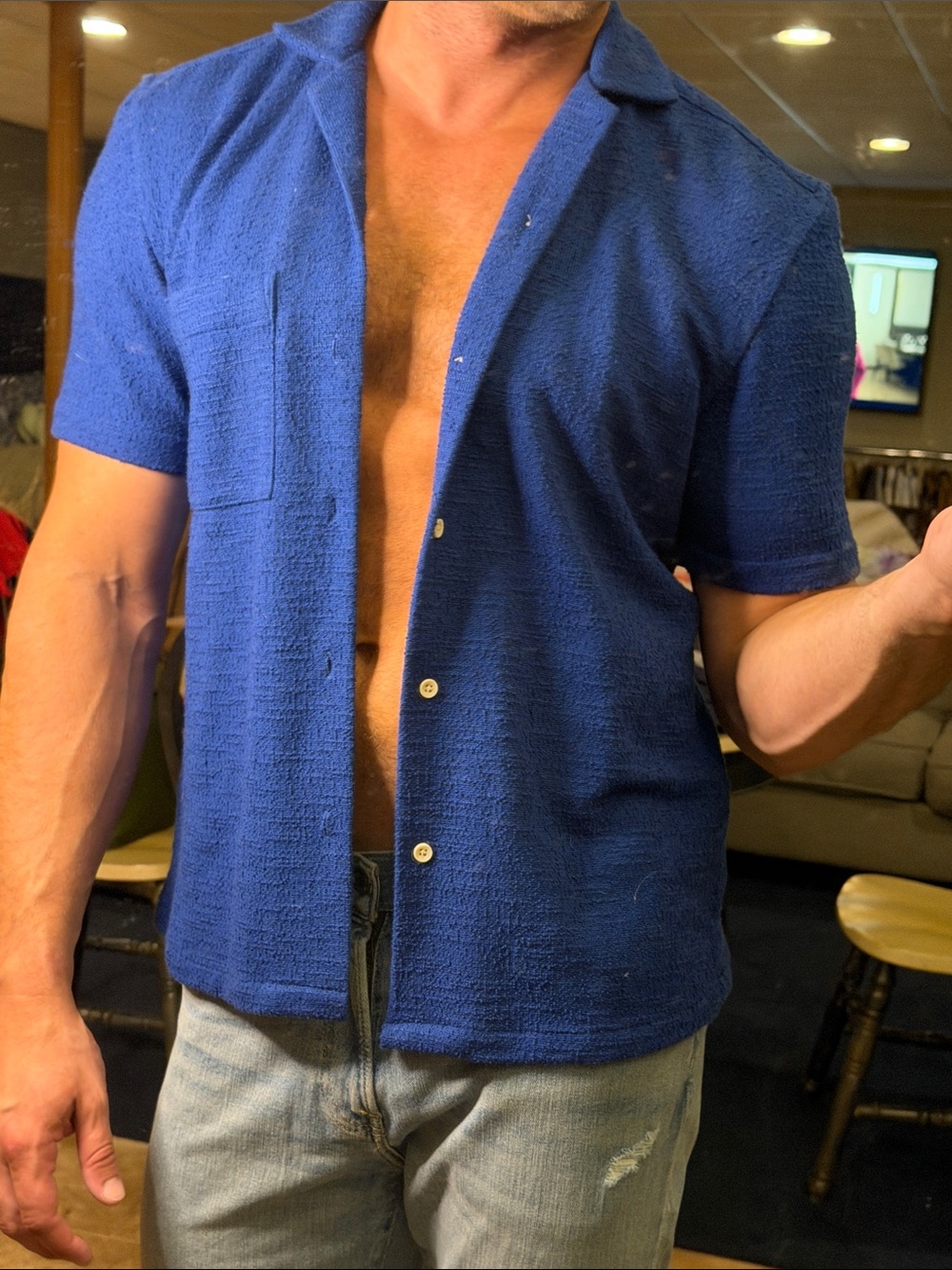 Zara Men Short-Sleeve Button-Down Terry Shirt in Bright Blue